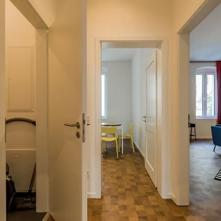 Nena Hermannplatz Apart Otel 3*