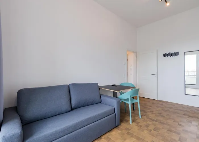 Nena Hermannplatz 3* Berlín