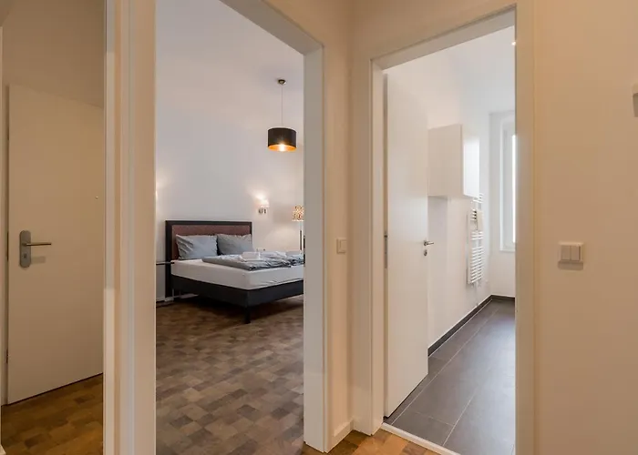 Nena Hermannplatz Berlin