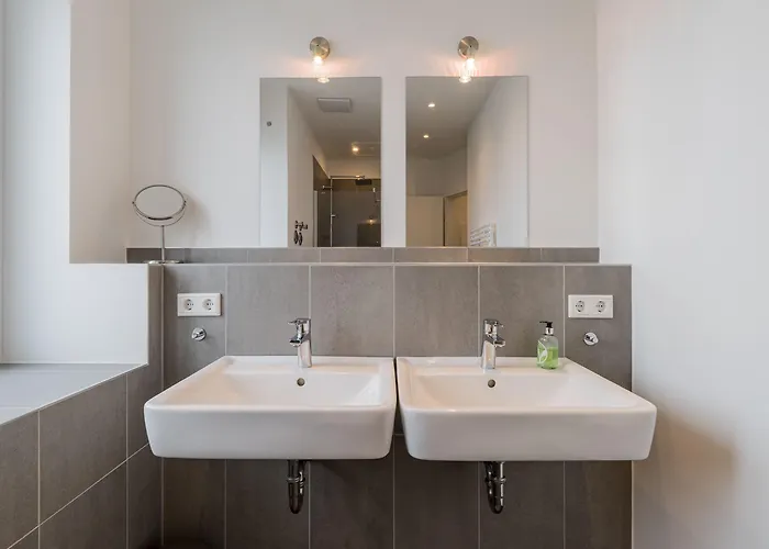 Nena Hermannplatz Apartmanhotel