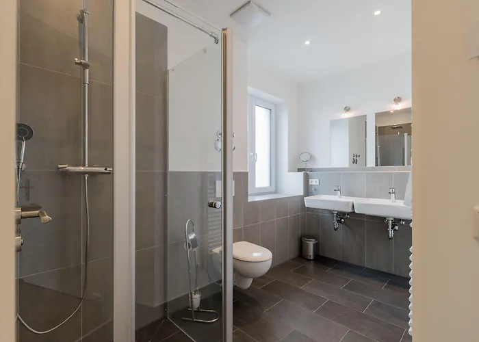 Nena Hermannplatz Aparthotel